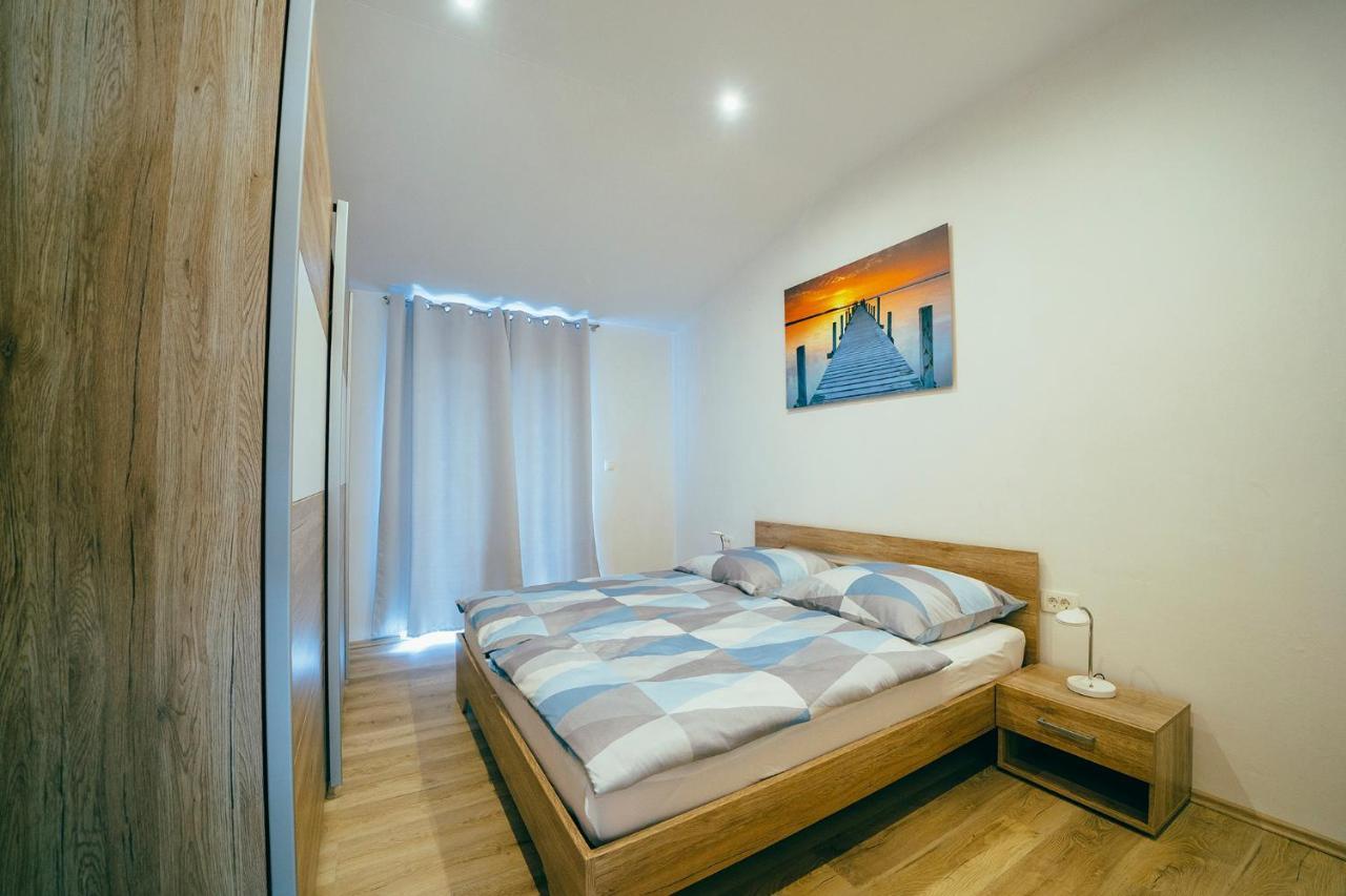 Apartmani Josip Podstrana Exterior photo